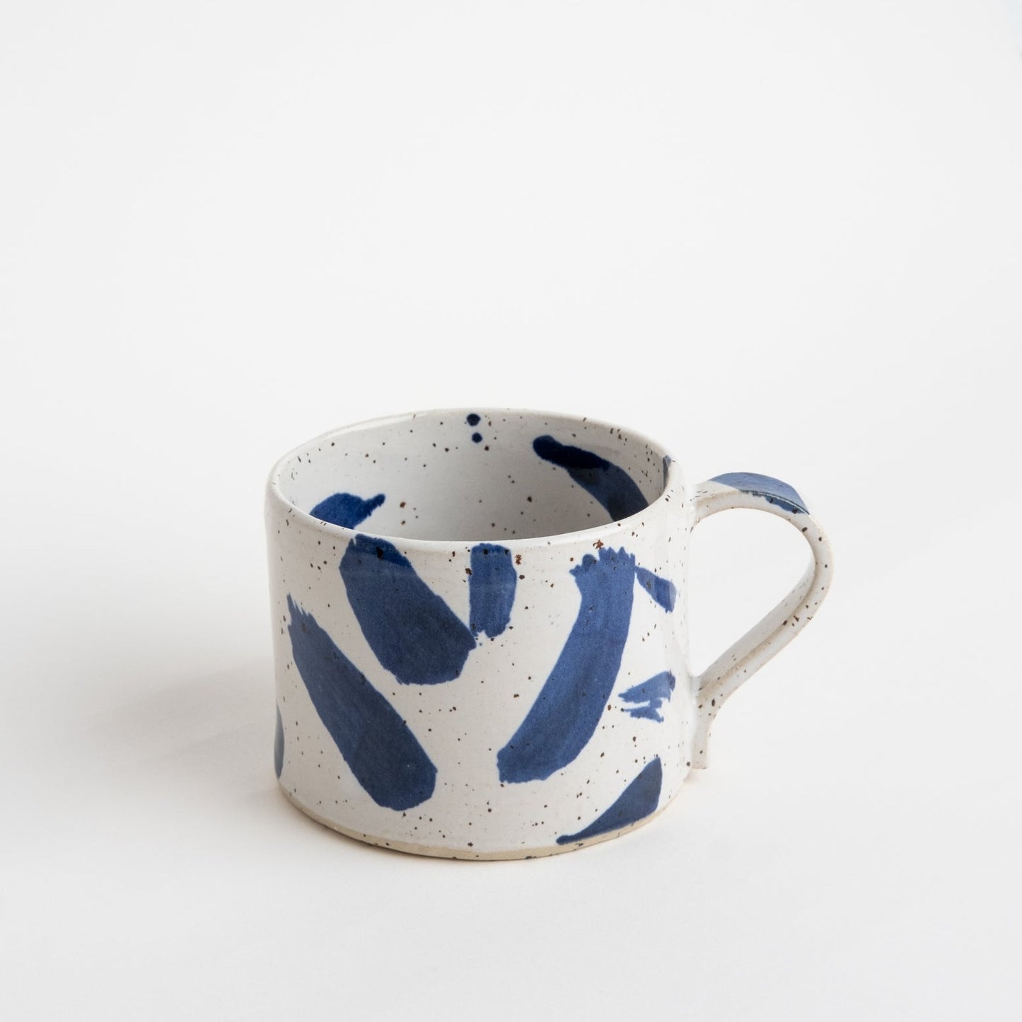 BLUE BRUSH CUP